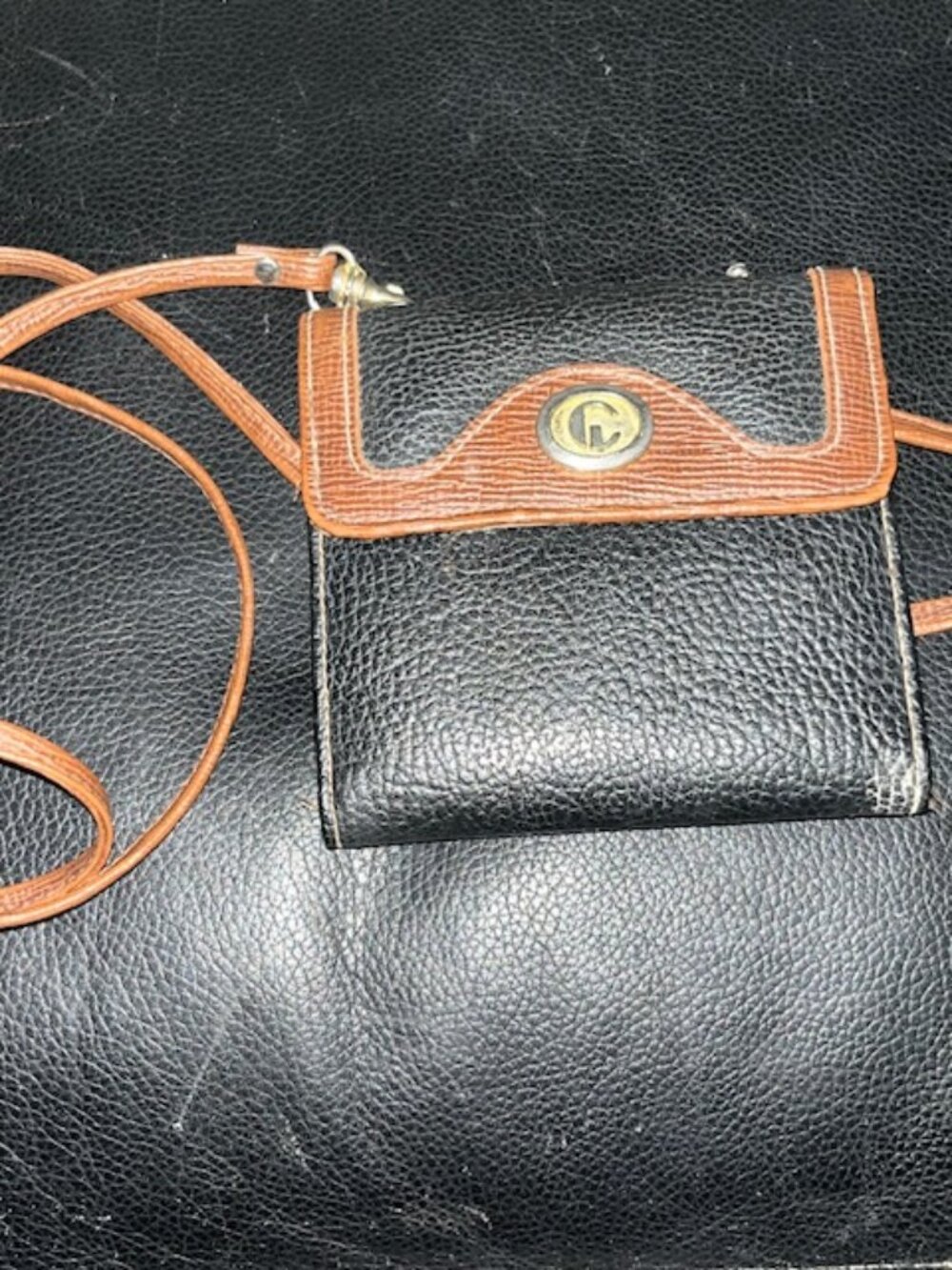 Vintage Mini Square Crossbody Wallet.